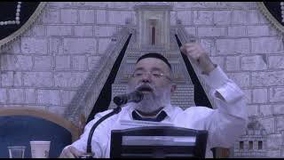 הרב ליאור כחלון,פרשת ויקהל פיקודי,2026 (הרב ליאור כחלון) - התמונה מוצגת ישירות מתוך אתר האינטרנט יוטיוב. זכויות היוצרים בתמונה שייכות ליוצרה. קישור קרדיט למקור התוכן נמצא בתוך דף הסרטון