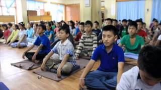 preview picture of video 'One day Anapana Meditation Course Petoen school)'