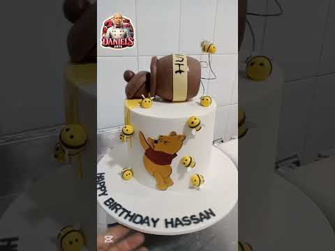 winnie-the-pooh #pooh #winniethepoohthemecake #winniethephu #hunny #subscribe #cake #cakedecorating