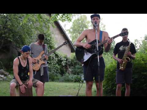 Praplaukiantys (live) - Caw Del