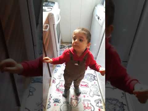 Çilek istiyom, çilek istiyom, çilek istiyom...