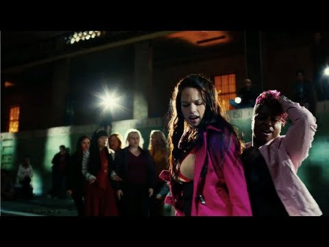 Pitch Perfect - Bande annonce officielle VF HD - Au cinéma le 8 Mai
