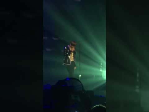 STIGMA - BTS || WINGS TOUR 170401 (TAEHYUNG/V SOLO)