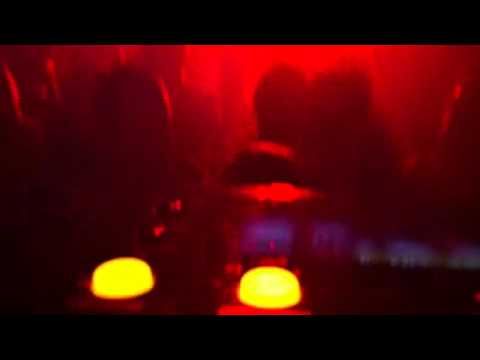 Las Bibas tocando "JamBoxx ft. Natalia Damini - Can't Be Without You (Altar Remix) Livre Campinas