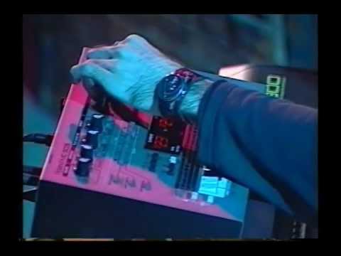 Bajoo Nushi ( Komunikatori )