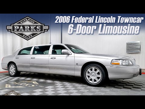 2006 Federal Lincoln Towncar  44" 6-Door Limousine (6Y633839)