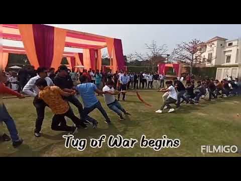 Tug of war fight