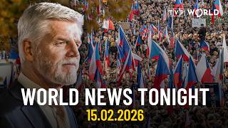 Crowds gather across Czech Republic to defend democracy | World News Tonight