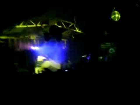 Heatbeat playing Smack @ Istmo Nights El Salvador 11/07/08