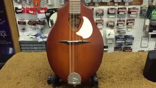 Video thumbnail for Seagull S8 Mandolin by Newark Musical Merchandise co.