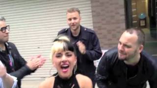 Jasmine Kara -In the basement streetperformance