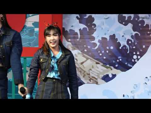 [FANCAM] Khamin BNK48 - BNK48 @ Imperial World Samrong [Close up]