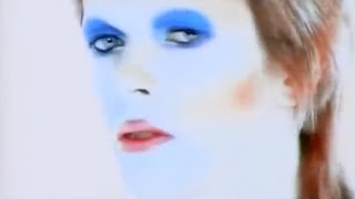 David Bowie - Moonage Daydream