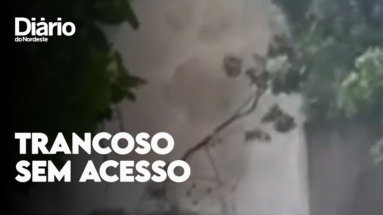 Imagem da notícia: Ladeira que dá acesso às praias do Quadrado e Coqueiro,em Trancoso (BA), fica alagada; veja vídeo