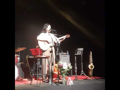 Cuido tu recuerdo - Laura Itandehui