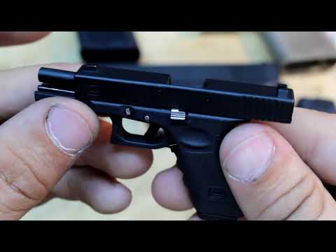 Miniature 1/3 Glock 17 - EXACT replica, metal slide, working trigger, mini bullets and more!