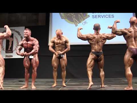 NABBA Worlds 2015 - Men 3 Posedown