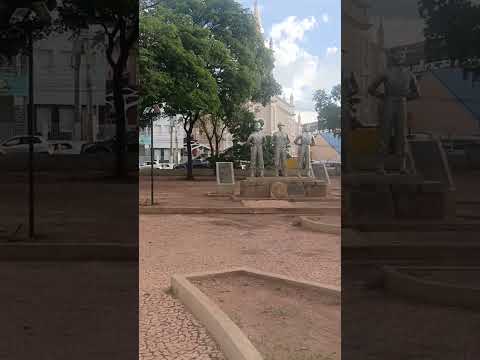 De nuevo en Brasil, Corumbá, Mato Grosso del Sur. Plaza en El centro.
