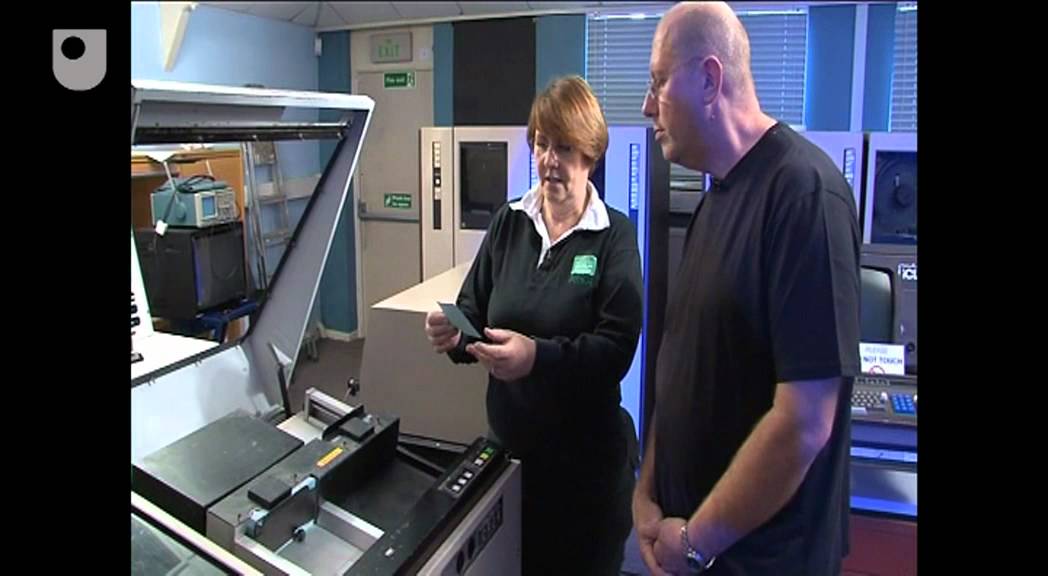 Integrated Circuits: Third Generation Technology - The Four Generations of Computers (3/4)