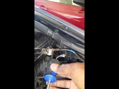 How to change headlight 07 Honda Accord