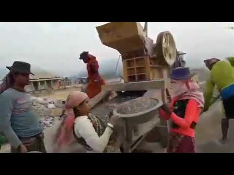 Mobile jaw crusher