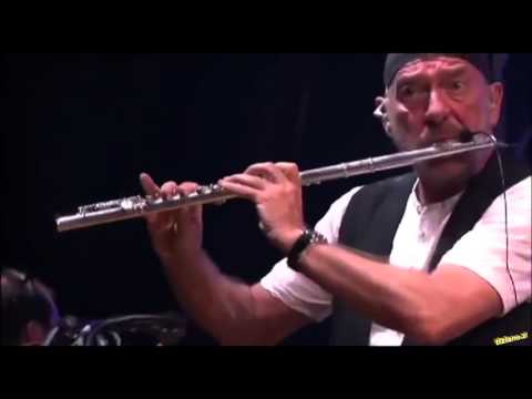 Bourée - Ian Scott Anderson (Jethro Tull) & P.F.M. - Live Prog Exhibition 2010 a Roma...