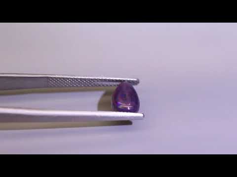 Natuurlijk Opaal Cabochon peer Kleur Multi Color, oranje groen geel violet blauw knipperend 0,88 ct.