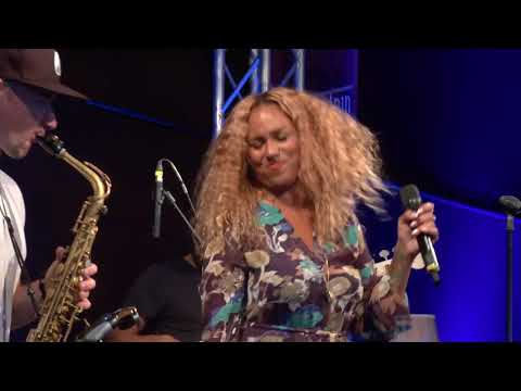 00051 Nathalie Dorra & Band 24.07.2018 Duckstein Festival in Hamburg