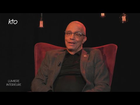 Yasmina Khadra « La question de Dieu nous dépasse »
