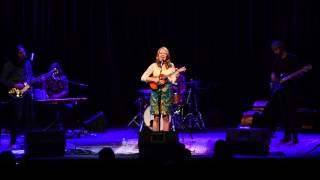 Learning To Love - Brooke Palsson Live @ Park Theatre