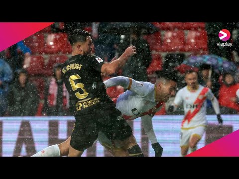 HIGHLIGHTS | Rayo Vallecano 1-1 Cádiz | Rain-soaked game at Vallecas ends level
