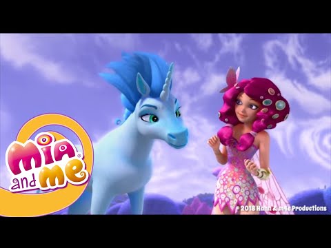 It is Christmas Time in Centopia - Mia and me