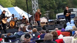 Lauren Alaina - Funny Thing About Love [Fallfest - Lancaster, PA]