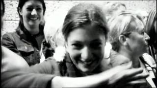 DARREN HAYES - Too Close For Comfort - Official Trailer