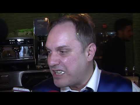 Biliardo, il campione Rizzo sul Tricolle per consegnare la coppa al presidente della Royal Inn