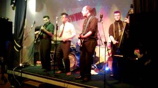 Eddie and the sunbeams @ swingaroo