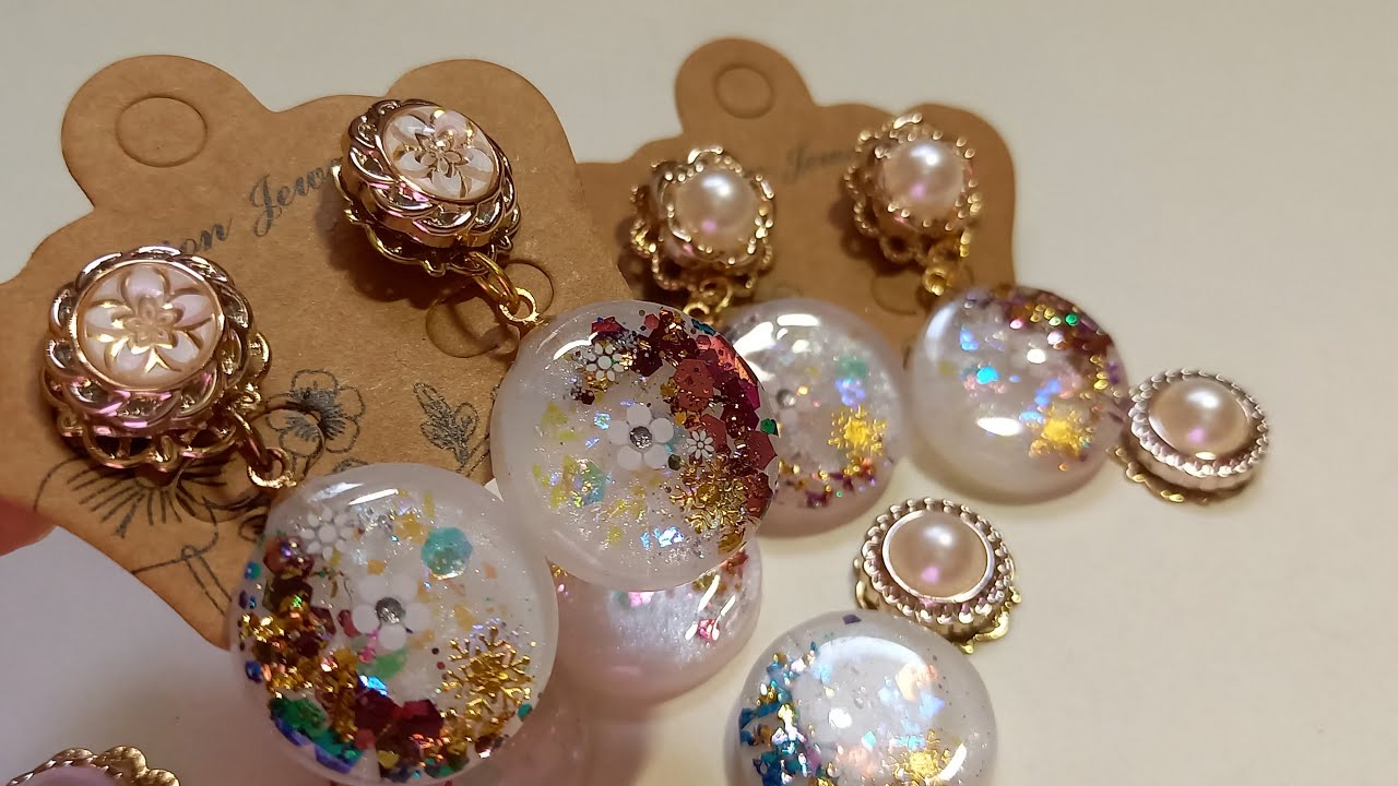 UVレジン　セリアのアンティークパーツでピアスを作ってみた　　resin