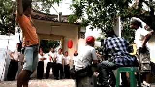 Download lagu Perjalanan Untuk Lasem Semarang - The Legend of Trio Macan - behind the scene #1 mp3