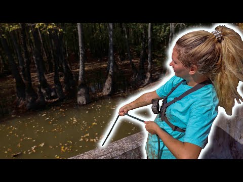 Magnet Fishing The Ultimate Car Dumping Grounds - US Military Equipment Found While Magnet Fishing