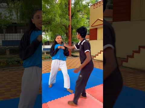 How to Escape a Chokehold | Easy Self-Defense Tutorial 🥋💪 #YouTubeShorts