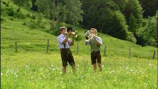 preview picture of video 'Vatertag 09 A.Schroffner & E.S.Oberholzner auf der Gruber Alm, Hintersee'