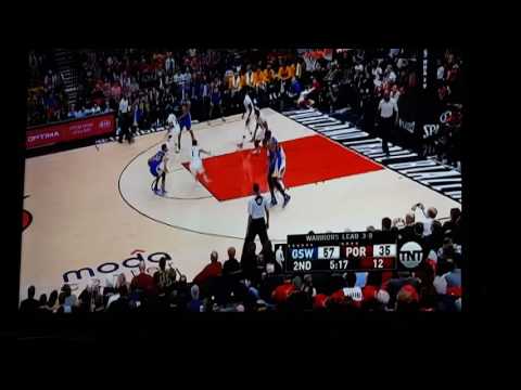 STEPHEN CURRY HITS OFF EVAN TURNER! Golden State Warriors Vs TrailBlazers PlayOff Game 4!