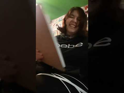 18 reasons why Kathy Griffin is still single