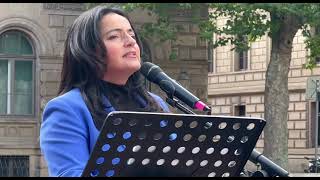 Video-Thumbnail von YouTube