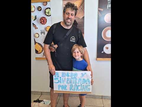 A dedo, Damián Brayotta y su hijo desde Córdoba para ver a Racing en Santiago del Estero