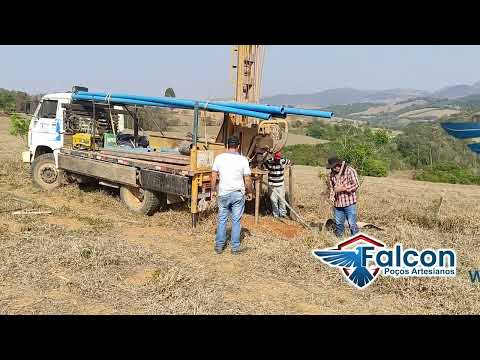 Falcon Poços artesianos | Da água no alto?
