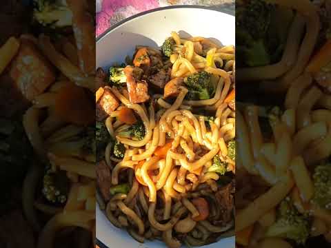 4 easy vegetarian meals whilst travelling #vegetarian #recipes #vegan #travel #newzealand #nz