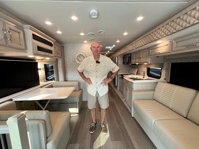 Preview image of 2024 Newmar Bay Star 3618 (17N231991) youtube video