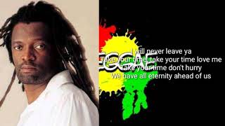 LUCKY DUBE (NEVER LEAVE U)