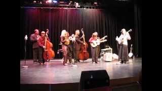 Frankie Belle performed by Rhonda Vincent and Cats and the Fiddler